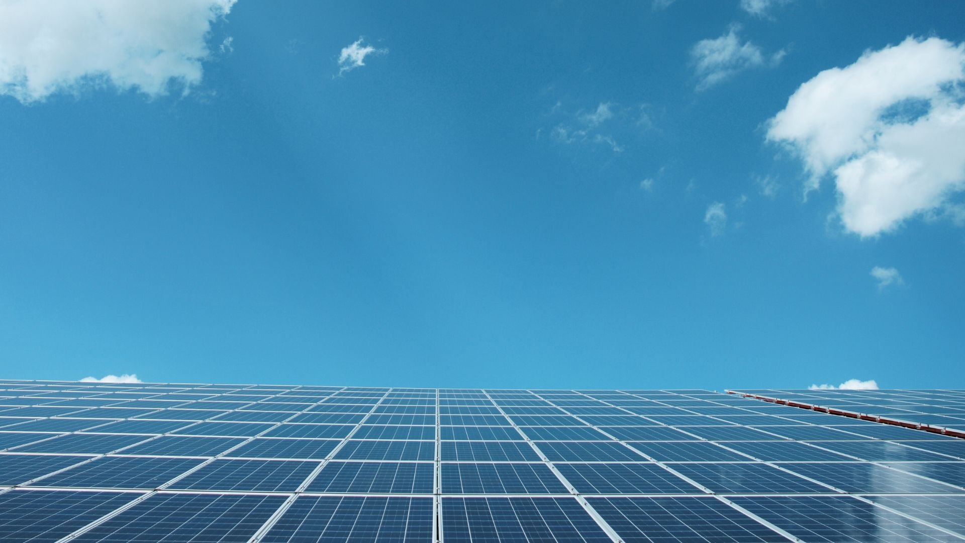 Caso di successo - Dashboard di monitoraggio degli impianti fotovoltaici - orizzontale